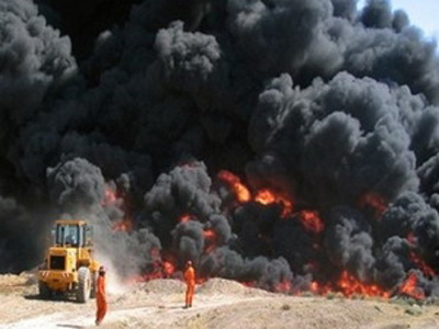 Một vụ nổ đường ống dẫn dầu ở Iraq.